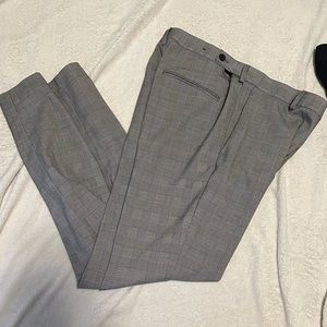 Men’s plaid dress pants